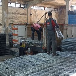 تولید کننده ی کلیه مقاطع والپست ساختمان